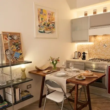 Appartamento La Casa Di Ilaria E Sara Firenze