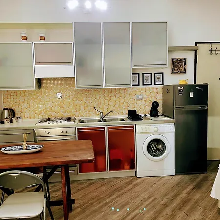 La Casa Di Ilaria E Sara Appartamento